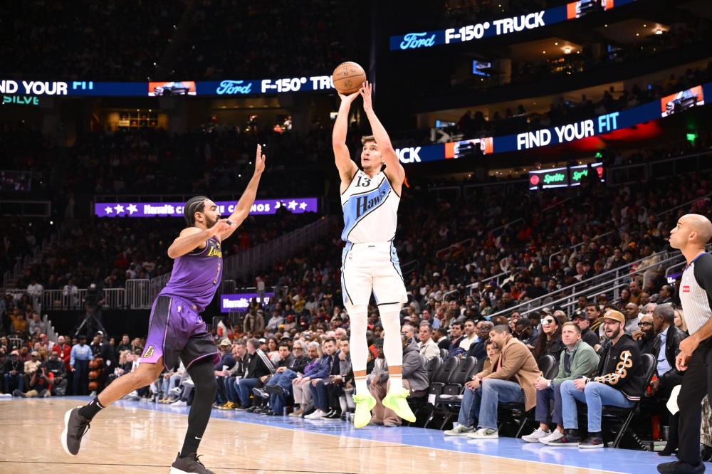 的多项国际 的多项国际